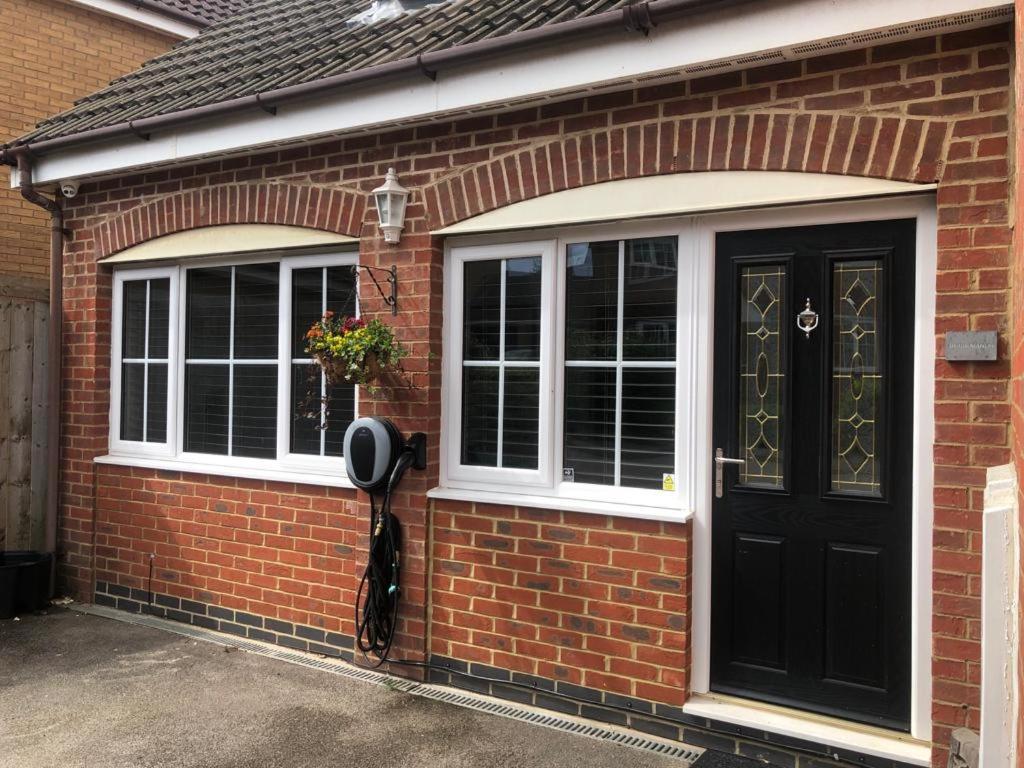 Dease Manor Apartamento Higham Ferrers Exterior foto