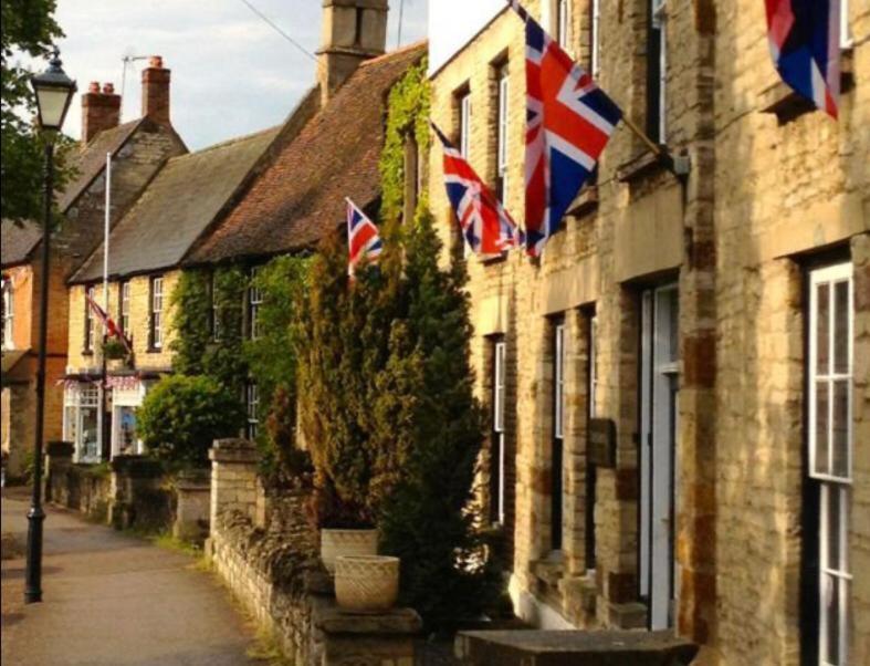 Dease Manor Apartamento Higham Ferrers Exterior foto