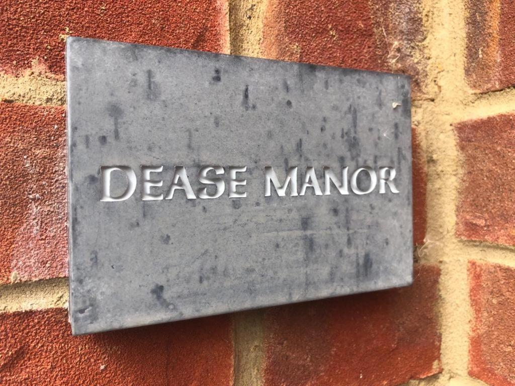 Dease Manor Apartamento Higham Ferrers Exterior foto